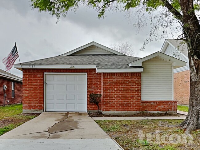 Building Photo - 3115 Kelling St