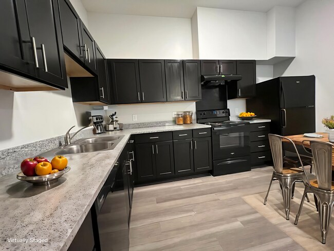 Foto del edificio - Trinity Court Apartments