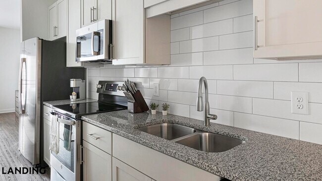 Foto del edificio - 2110 Birkhall St