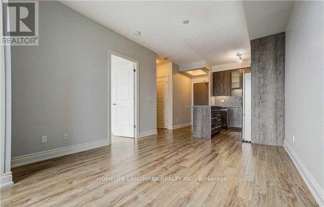 Photo du bâtiment - 9088 Yonge St