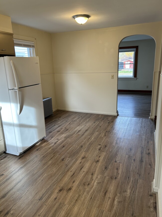 Foto del edificio - 113 N Franklin St