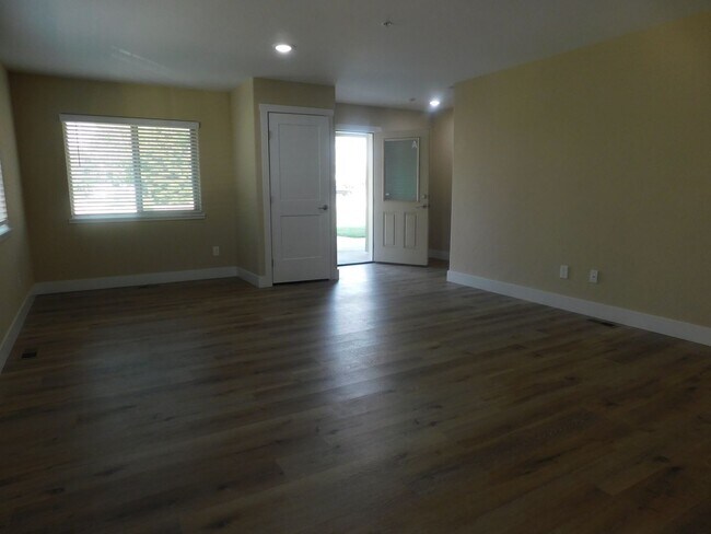 Foto del edificio - 1725 N 7th St