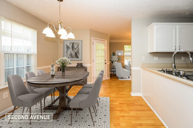 Building Photo - 1744 Stephens Pond View