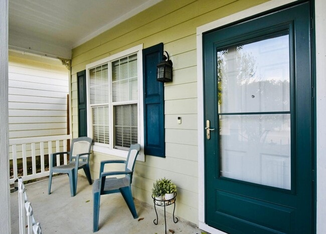 Building Photo - 21335 Sweet Grass Ln