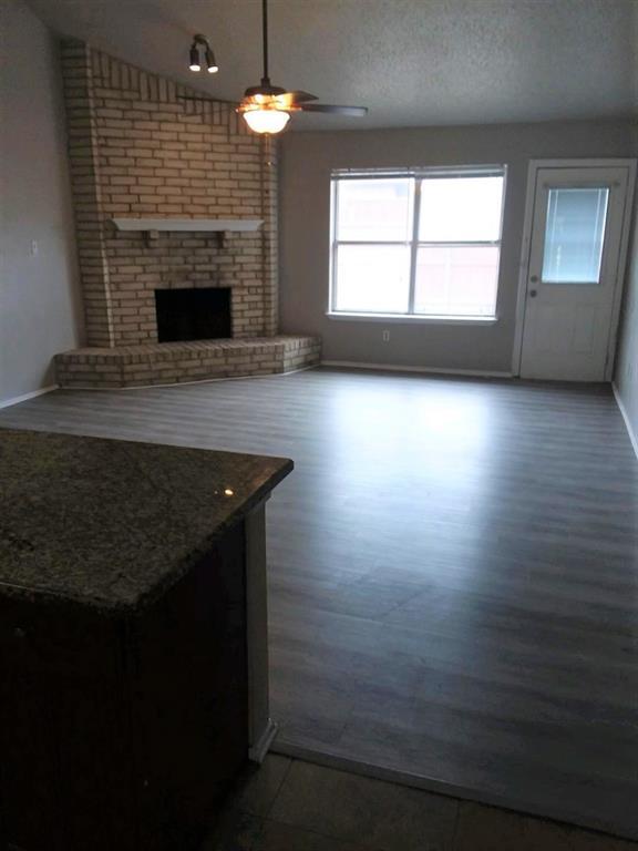 Building Photo - 5410 Vagas Dr
