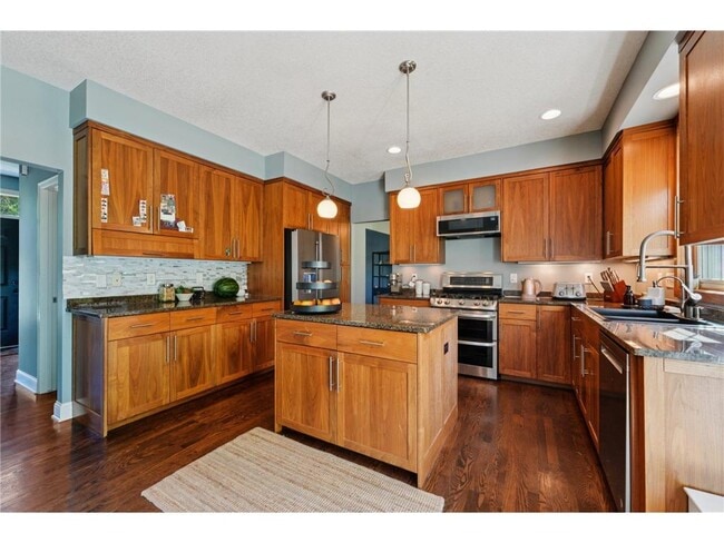 Building Photo - 1477X Langdon Pl