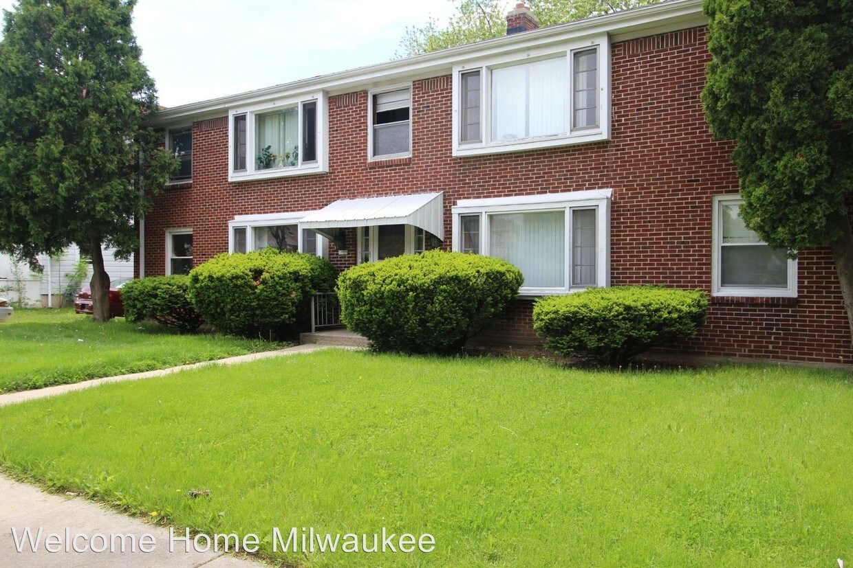Primary Photo - 3525 N 60th St