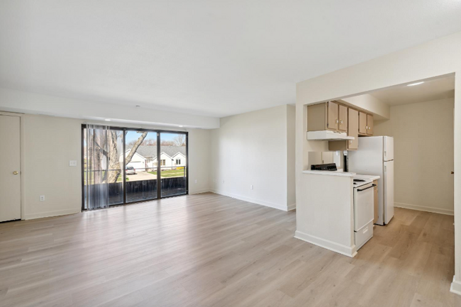Foto del edificio - 5560 Heatherdowns Blvd