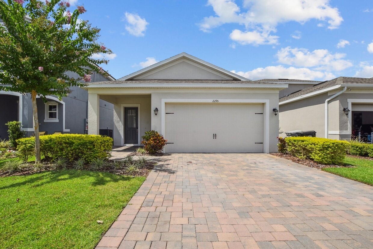 Primary Photo - 2295 Emerald Springs Dr