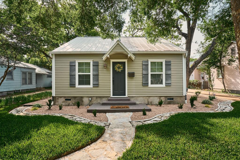 Foto principal - 3207 Lafayette Ave