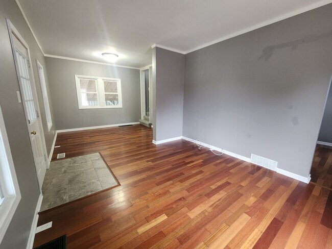Foto del edificio - 719 Marsh St
