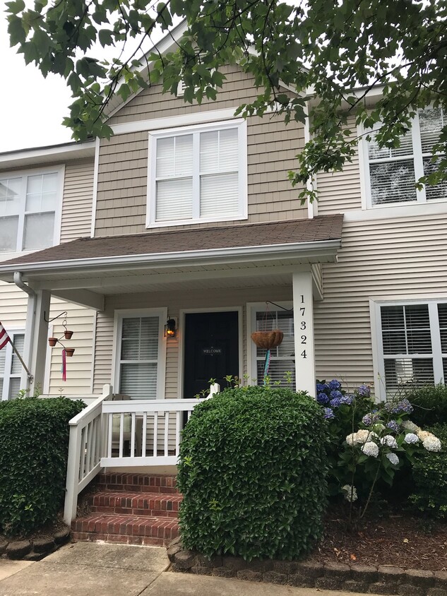 17324 Villanova Rd, Huntersville, NC 28078 Townhouse for Rent in