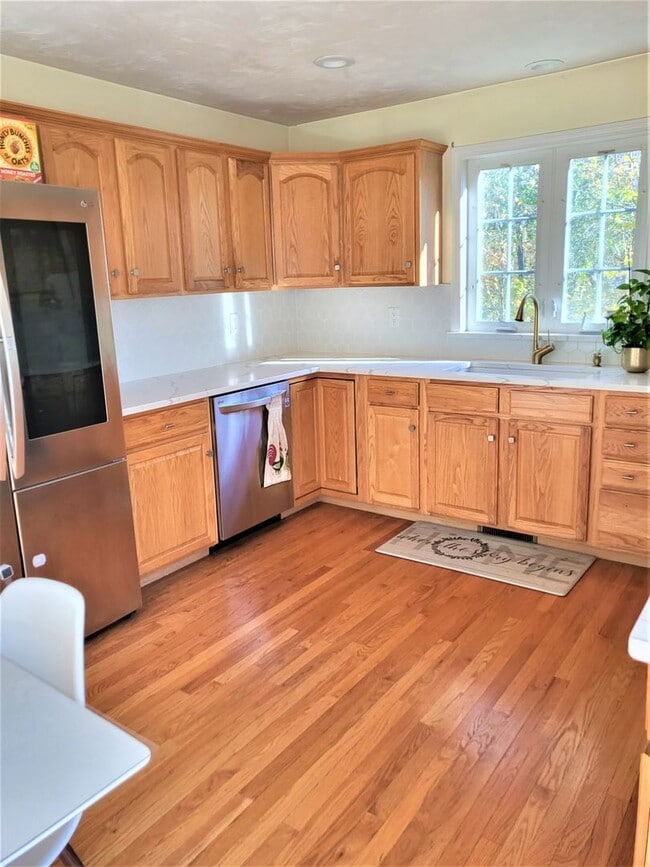 Building Photo - ****Cumberland Single Family – $2,795****