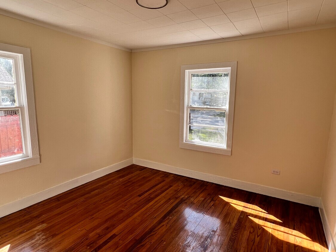 Foto del edificio - 802 McBee St