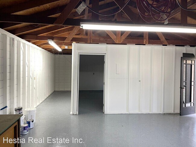 Foto del edificio - 3 br, 1 bath House - 1945 Park Ave