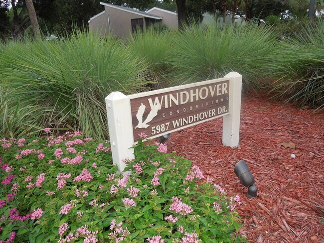 Foto del edificio - First Floor One Bedroom Condo