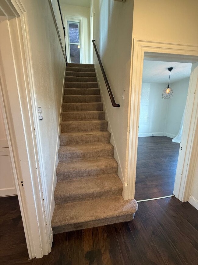 Building Photo - 3 Bed 1 Bath in Cannonsburg
