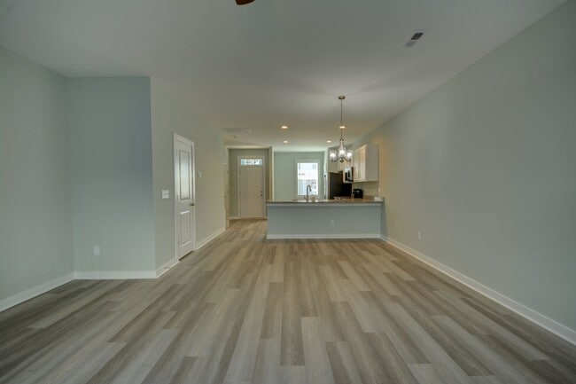 Building Photo - 603 Windsurfing Ln