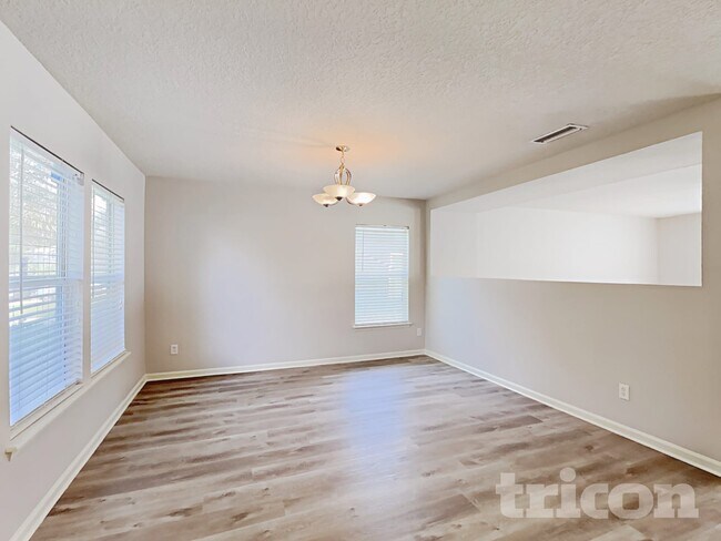 Foto del edificio - 1178 Dawn Creek Ct