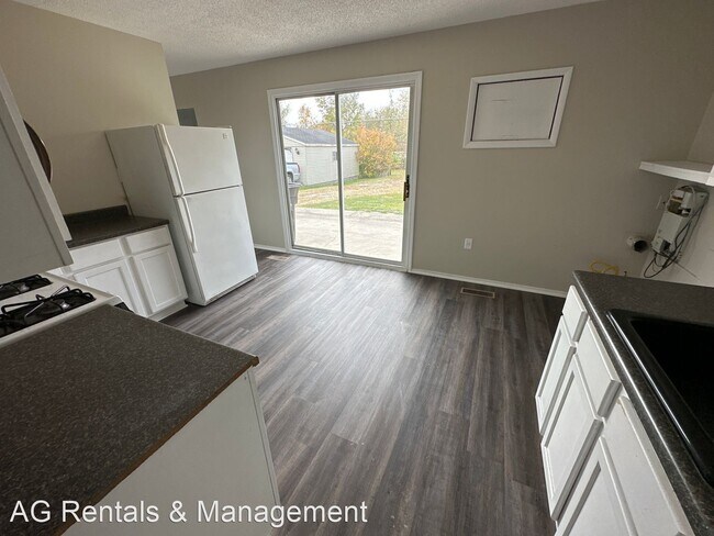 Building Photo - 3 br, 1 bath House - 6304 Chaddsford Dr