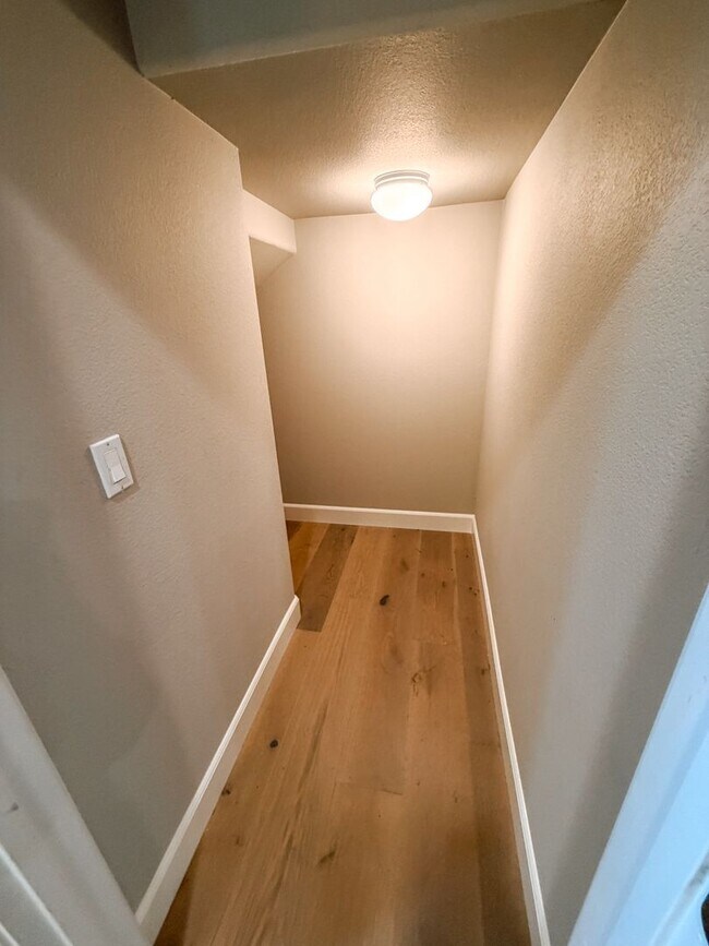Foto del edificio - 6238 Murdock Way