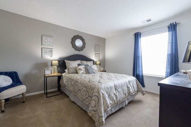 2 Bedroom Master Floorplan at University Park Apartments - University Park