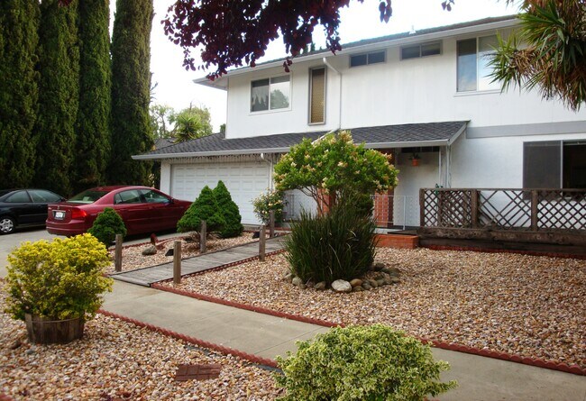 Foto del edificio - 4871 Rue Tours Ct