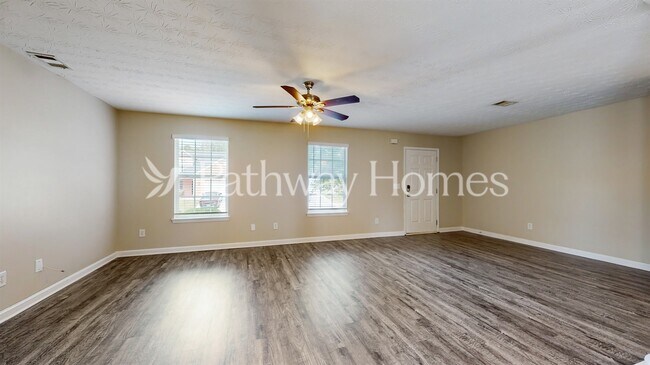 Building Photo - 808 Winsap Dr