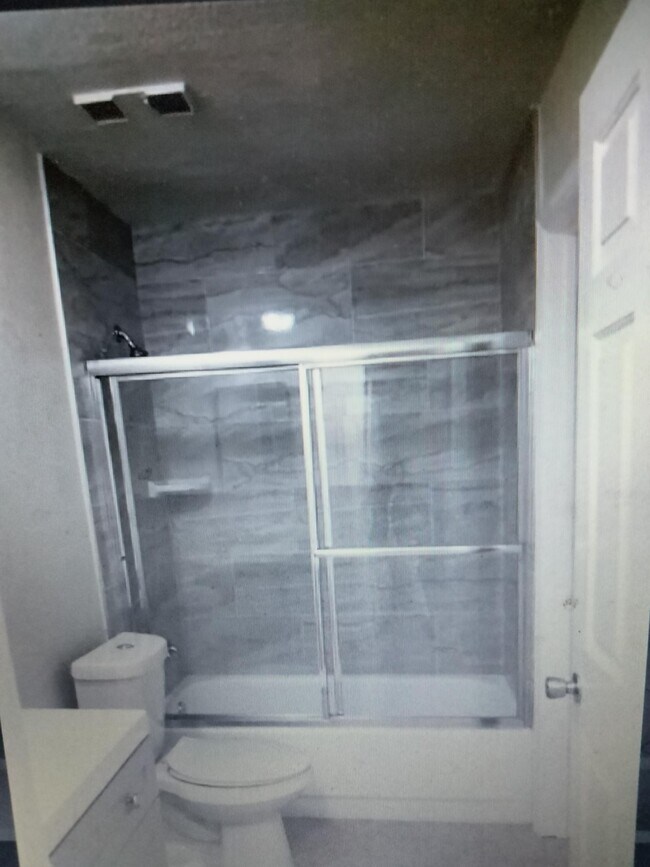 Foto del edificio - 4094 Dijon Dr