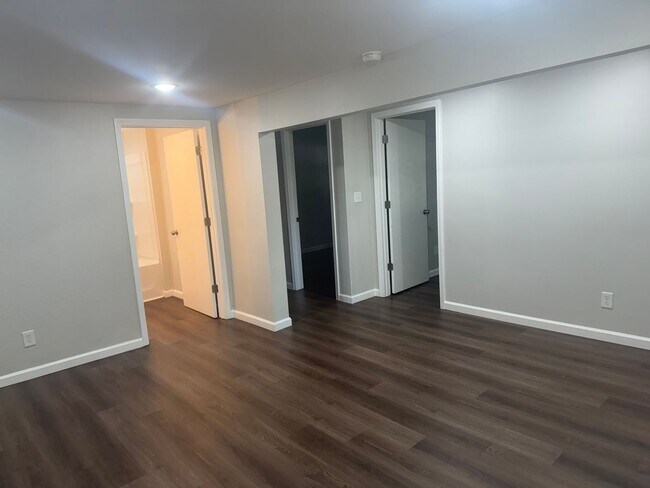 Foto del edificio - 310 Braden St