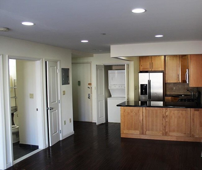 Foto del edificio - 4261 Hunter St