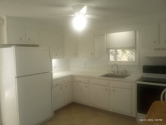 Foto del edificio - 20 Parker Pl