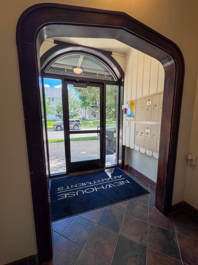 Foto del edificio - Newhouse