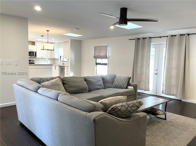 Building Photo - 3 bedroom in Hilton Head Island SC 29926