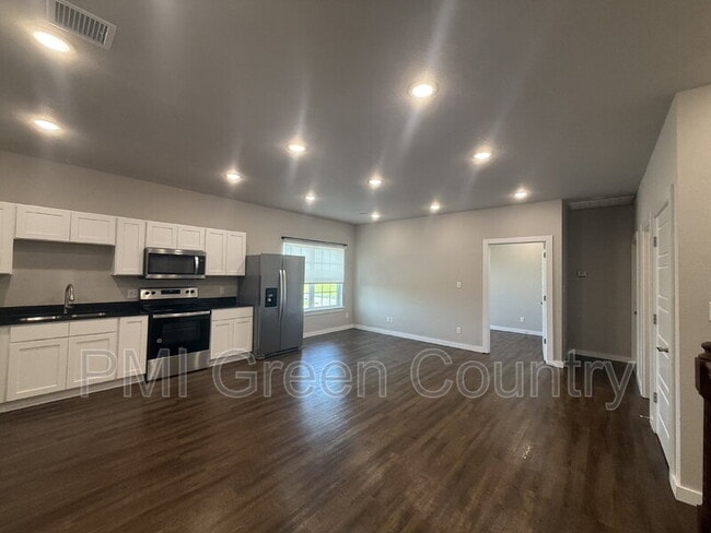 Foto del edificio - 13527 S Mingo Rd