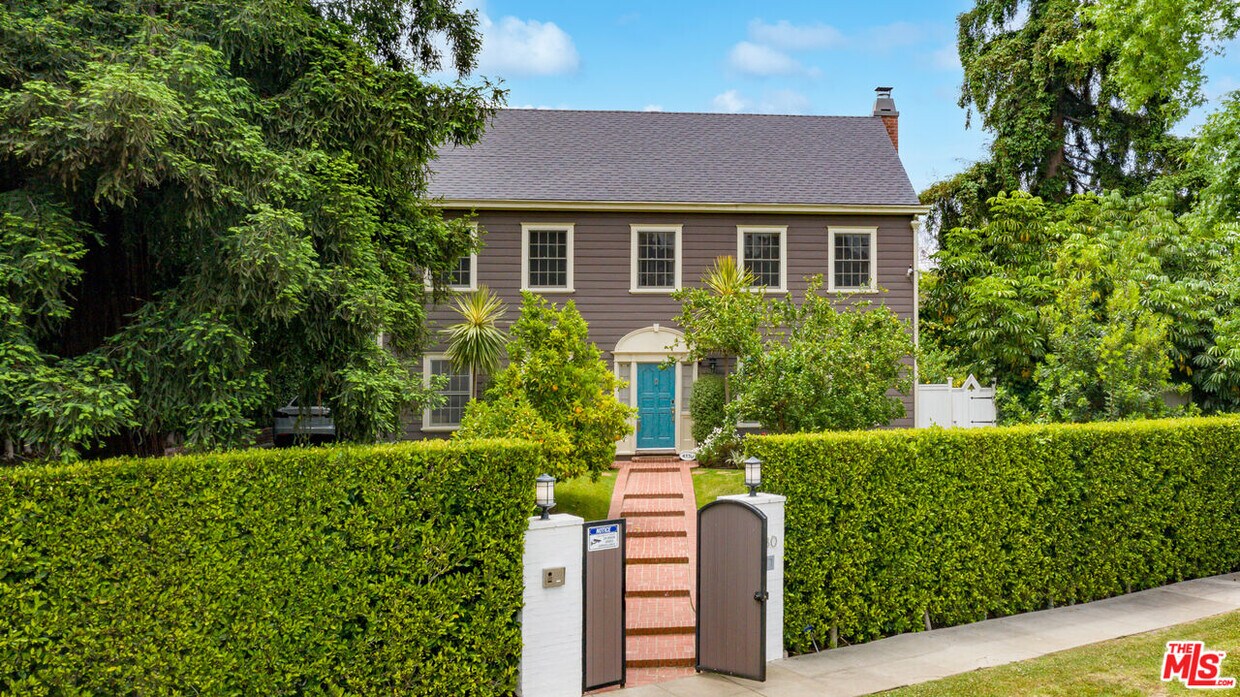 5 4 Bedroom Apartments for Rent in Koreatown, CA Westside Rentals