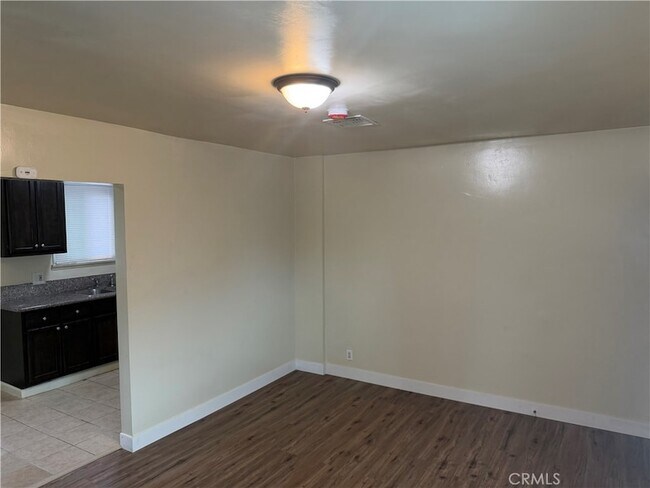 Foto del edificio - 1453-1101 W 101st St