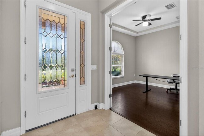 Foto del edificio - 2589 Gwynhurst Blvd