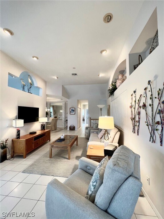 Foto del edificio - 7714 Gardner Dr