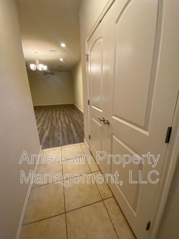 Foto del edificio - 10343 N 139th E Ave