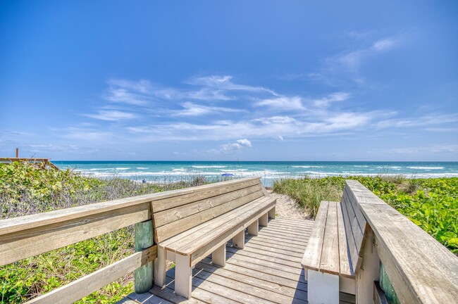 Building Photo - 1501 NE Ocean Blvd