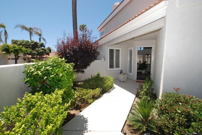 Building Photo - 3 S Cays Ct
