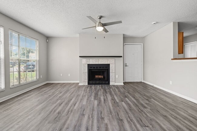 Building Photo - Hidden Springs - 713 SC 369