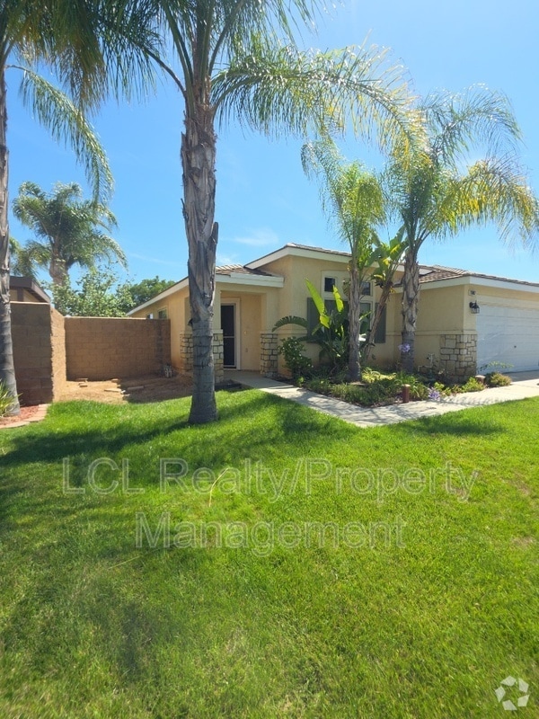 Building Photo - 26807 Mountain Glen Dr