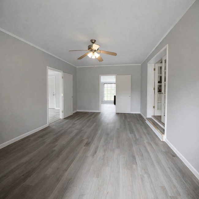 Building Photo - 115 Dr 1219