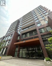 Building Photo - 35-935 Tubman Ave