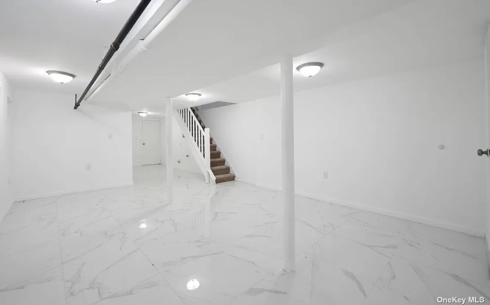 Foto del edificio - 173-14 108th Ave