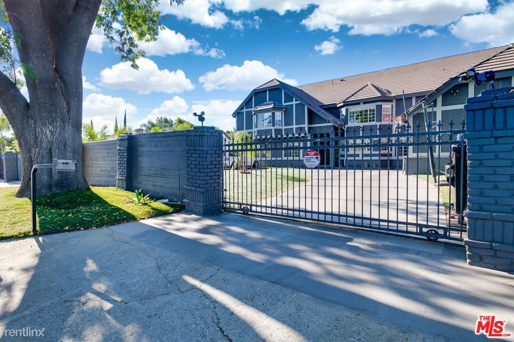 Foto principal - 7 br, 6 bath House - 17153 Rayen St