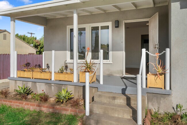 Porch - 1839 Spring Garden St