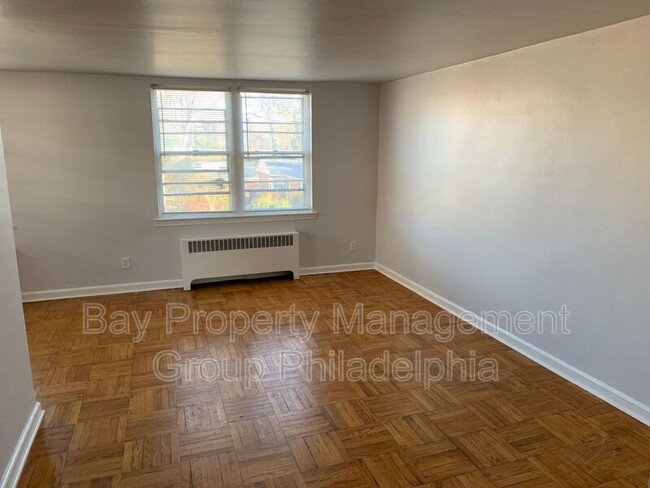 Building Photo - 8006 Rodney St